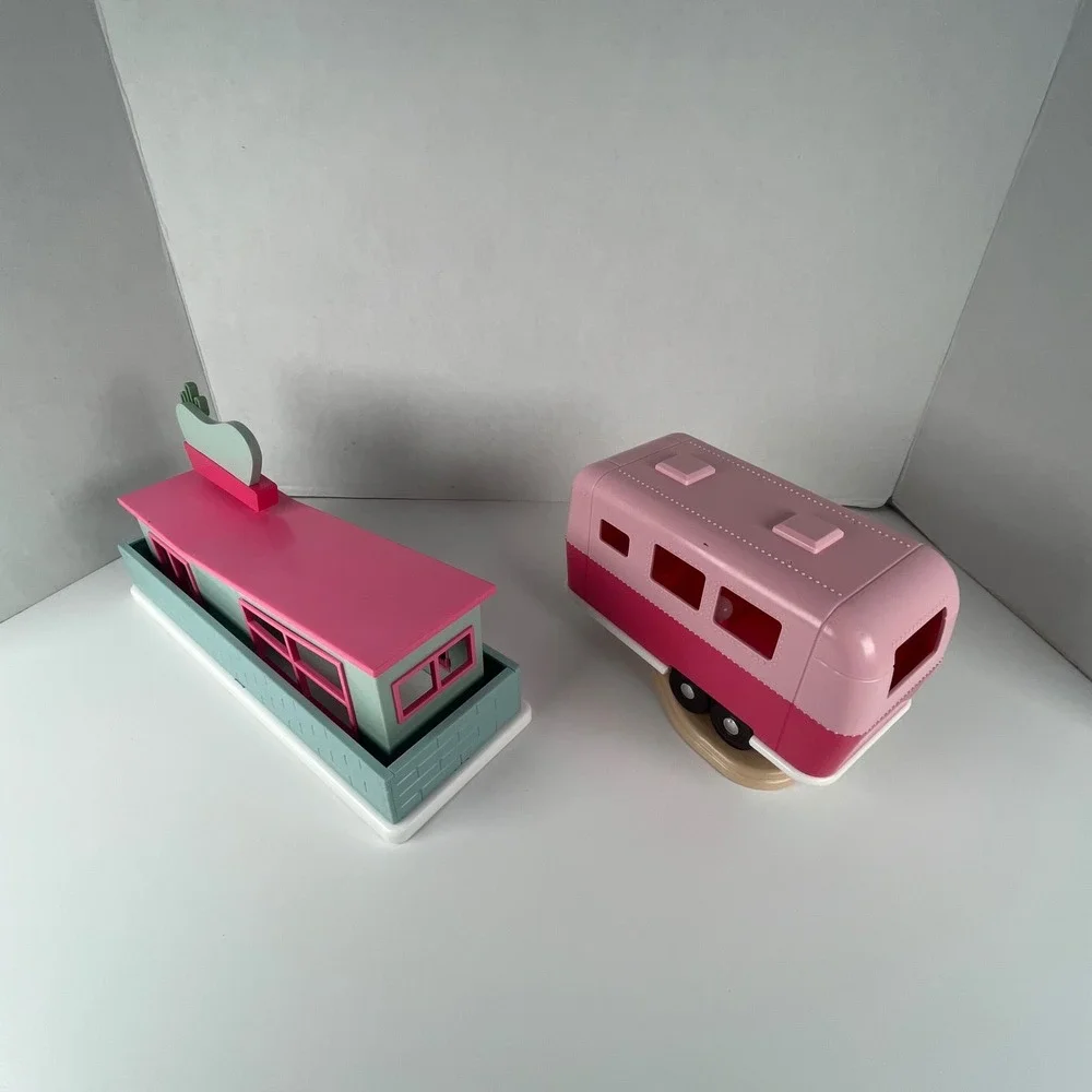Crescent Retro Motel and Pink Camper Trailer‎ Toy Set Target Exclusive